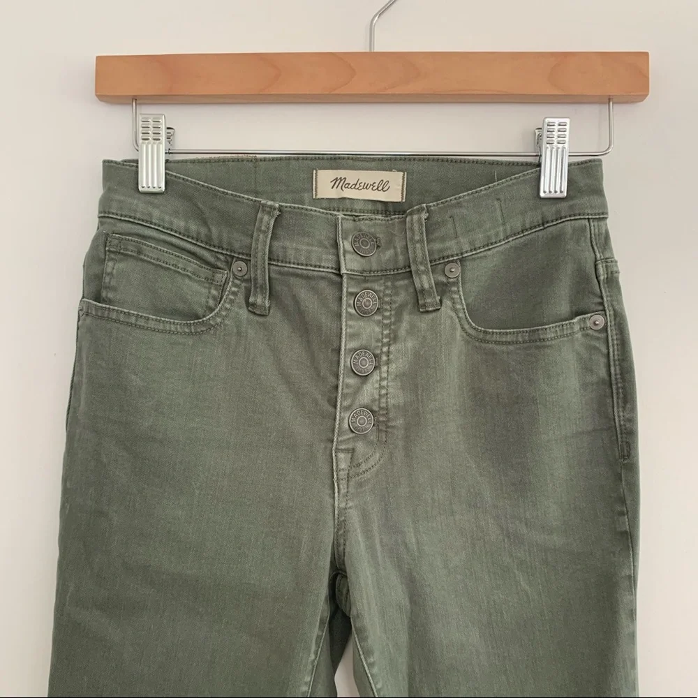 Madewell 9” High Rise Skinny Pants Olive - Picture 3 of 15